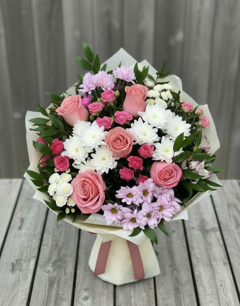 Букет цветов из: Альстромерии, Гвоздики, Розы и Хризантемы в Туринская Слобода