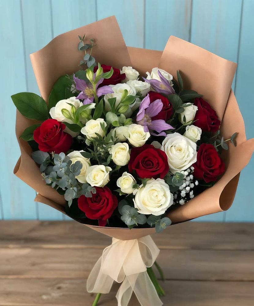 Букет цветов из: Розы и Альстромерии в Туринская Слобода