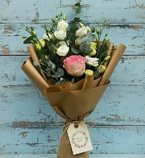 Букет цветов из:  Розы и Лизиантусы в Туринская Слобода